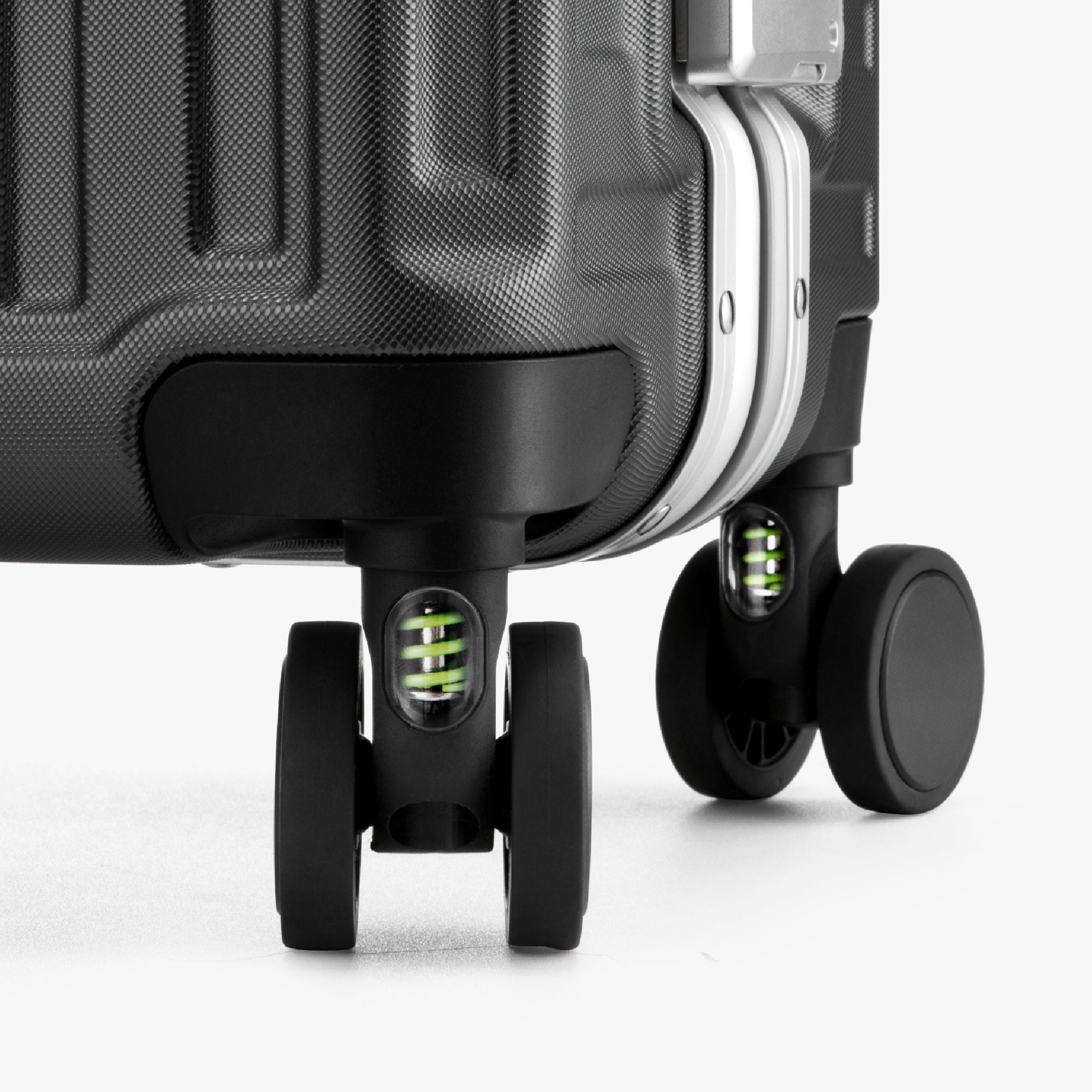 Luggex check-in luggage suitcase with shock-absorbing spinner wheels for effortless rolling