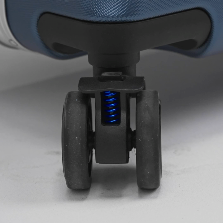 LUGGEX suitcase wheel rolling smoothly