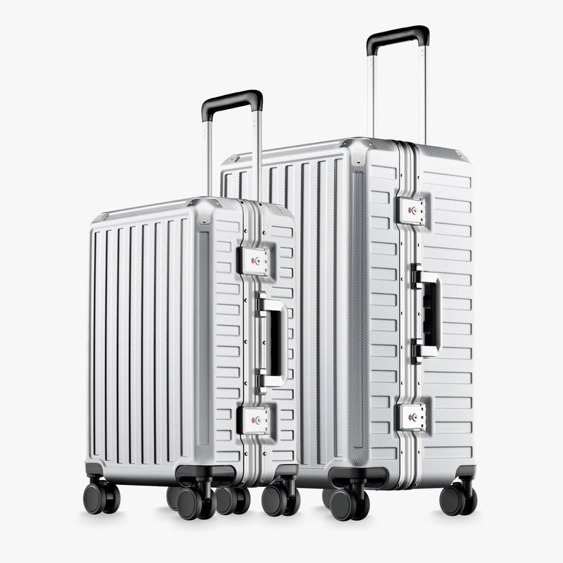 100% polycarbonate hard shell, and reinforced aluminum frame for durable protection and long-term travel use. 