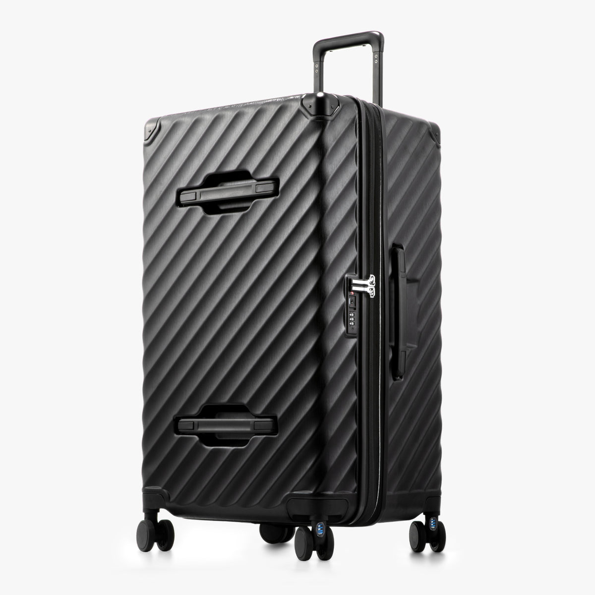 LUGGEX 30-inch expandable trunk check-in suitcase with a durable zippered design, offering extra packing capacity and stable rolling for long-haul and extended travel.

#30-inch expandable trunk check-in suitcase with zippered closure, reinforced shell, and four spinner wheels for long trips.#color_black #show