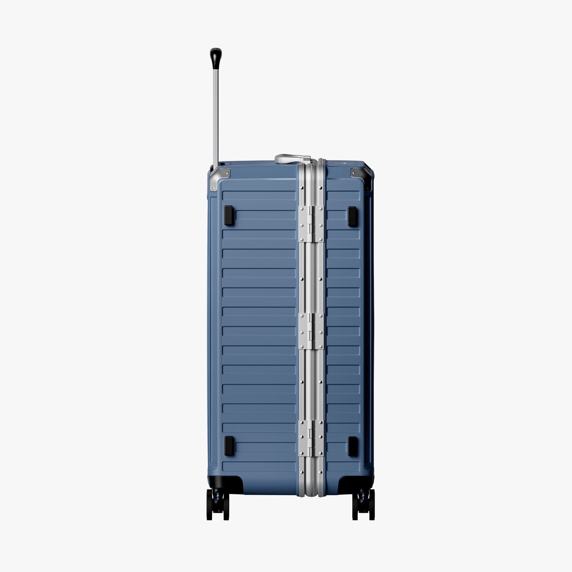 100% polycarbonate hard shell, and reinforced aluminum frame for durable protection and long-term travel use. #3:7 Trunk Structure for Deep Packing
The LUGGEX zipperless aluminum-frame 30-inch check-in suitcase with 100% polycarbonate hard shell, concentrates most of its capacity on the deeper main side, making bulky items easier to pack for extended trips.
#color_blue/ Limited #show 