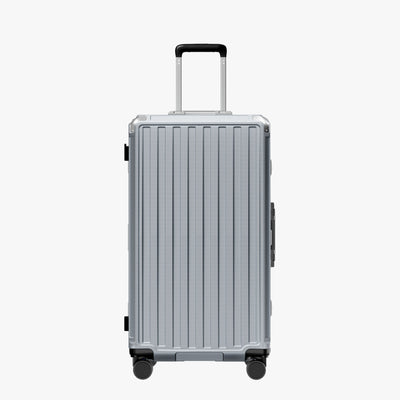 100% polycarbonate hard shell, and reinforced aluminum frame for durable protection and long-term travel use. #3:7 Trunk Structure for Deep Packing
The LUGGEX zipperless aluminum-frame 30-inch check-in suitcase with 100% polycarbonate hard shell, concentrates most of its capacity on the deeper main side, making bulky items easier to pack for extended trips.
#color_sliver_grey #show 