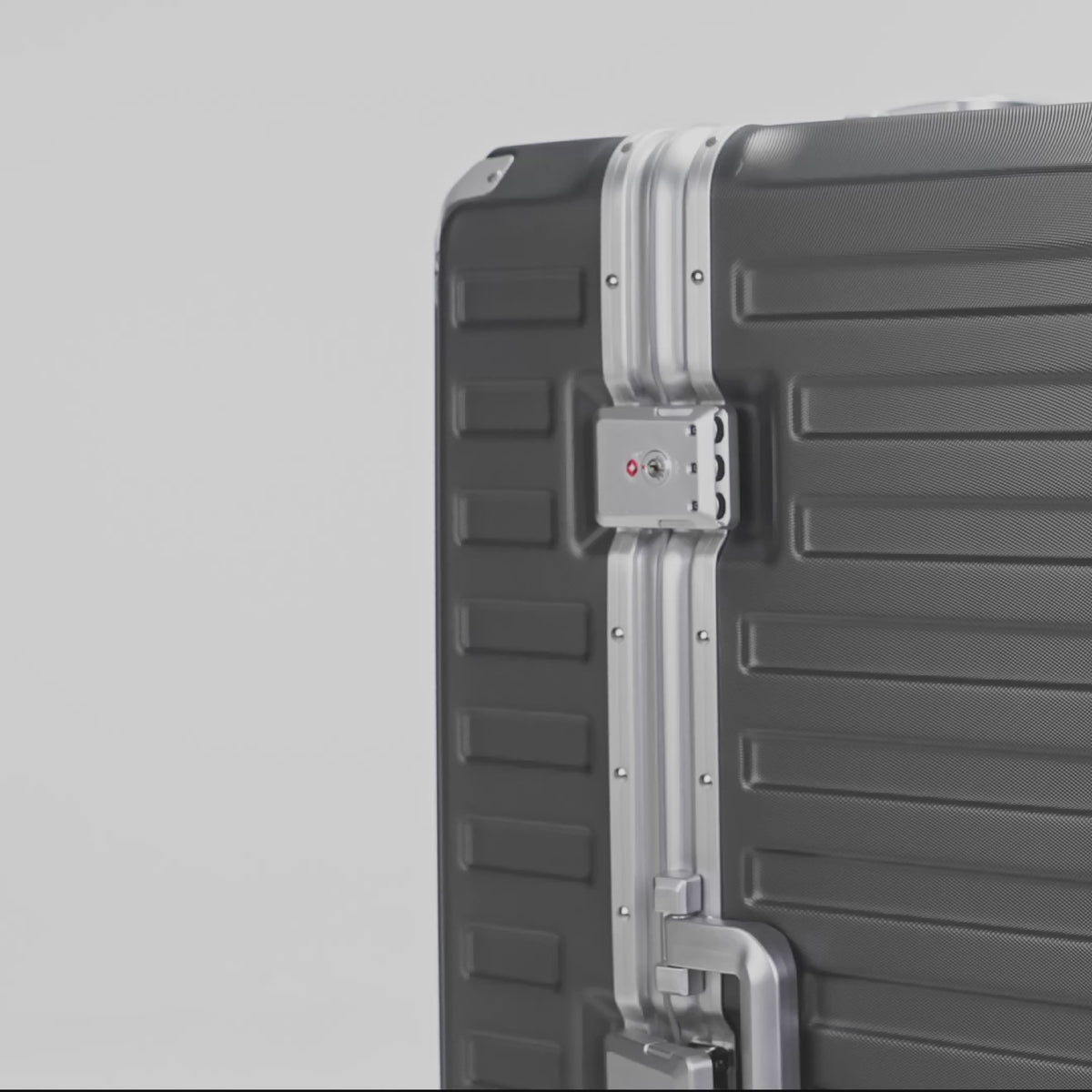 LUGGEX zx32-charcoal-tsa feature demonstration