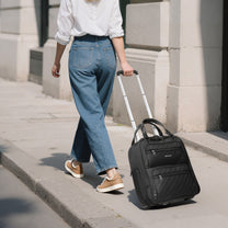 Lightweight underseat carry-on with smooth wheels, ideal for daily travel, commuting, and short trips. 